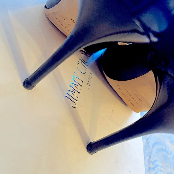 Jimmy Choo Victory Heel - Picture 4 of 8